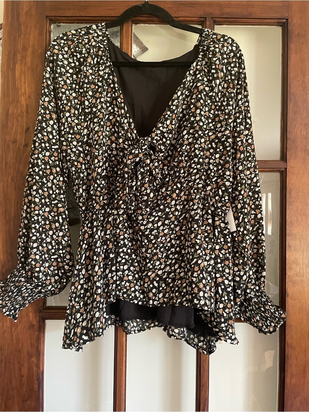 Black Floral Tie-Front Long-Sleeve Blouse